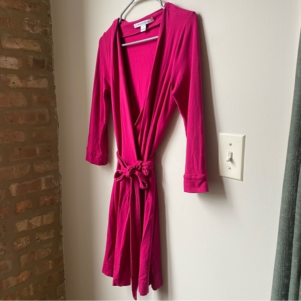 Diane von Furstenberg DVF Julian Two Mini Wrap Dress Lotus Berry size 8 - Picture 3 of 7